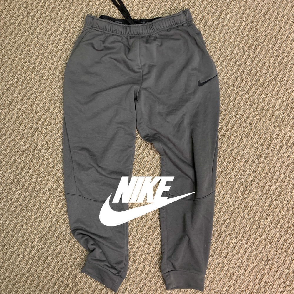 Nike Dri-Fit Training Joggers - Men’s XL
